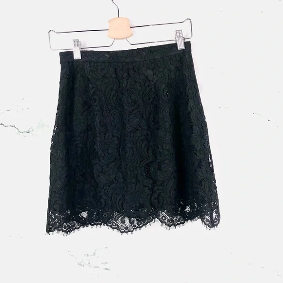 WILFRED Claribel 100% Silk Lace Skirt - Picture 7 of 10